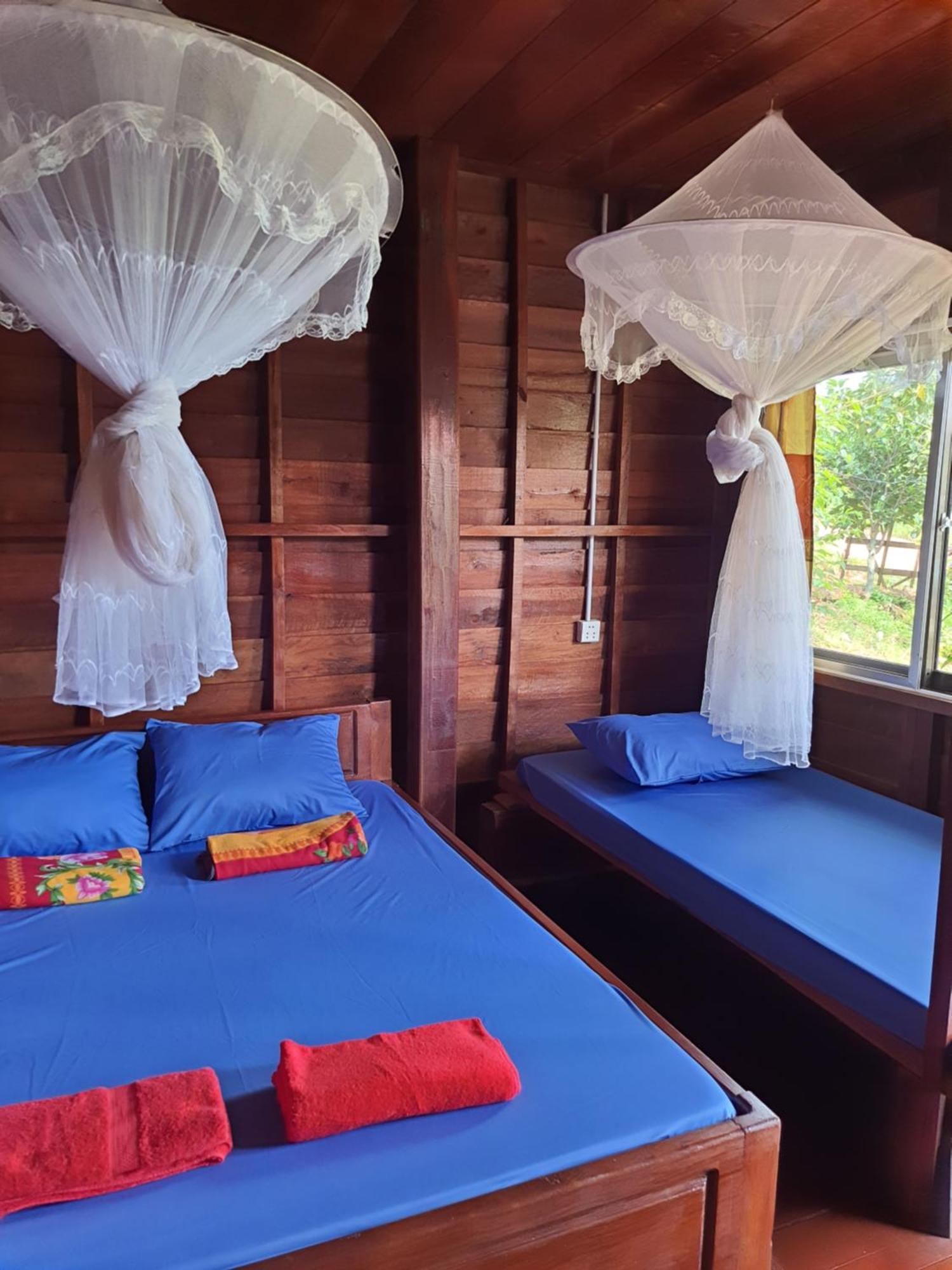 Happy Bungalow & Trekking Banlung Rum bild