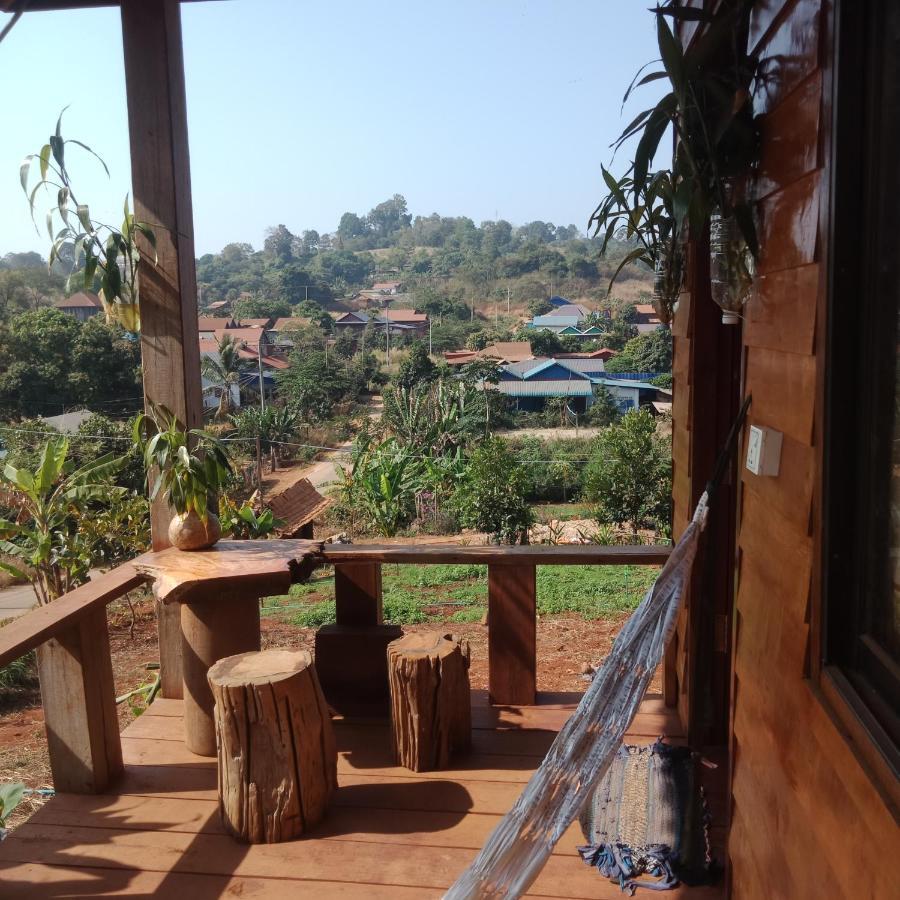 Happy Bungalow & Trekking Banlung Exteriör bild